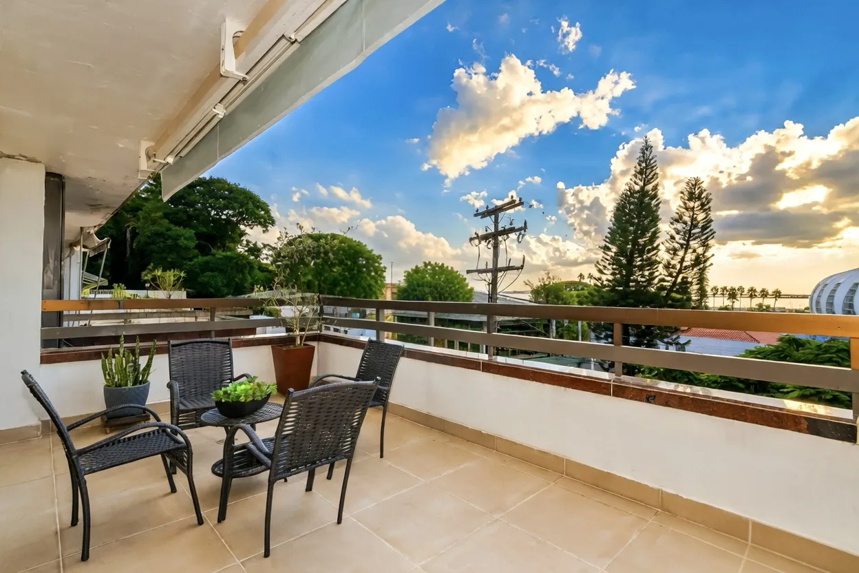 R$ 1.595.000 - MORADA DA ENCOSTA - DE FRENTE - 259M2 - 3 DORM - SU&Iacute;TE - VISTA - 2 VAGAS Rua Monroe Porto Alegre - 