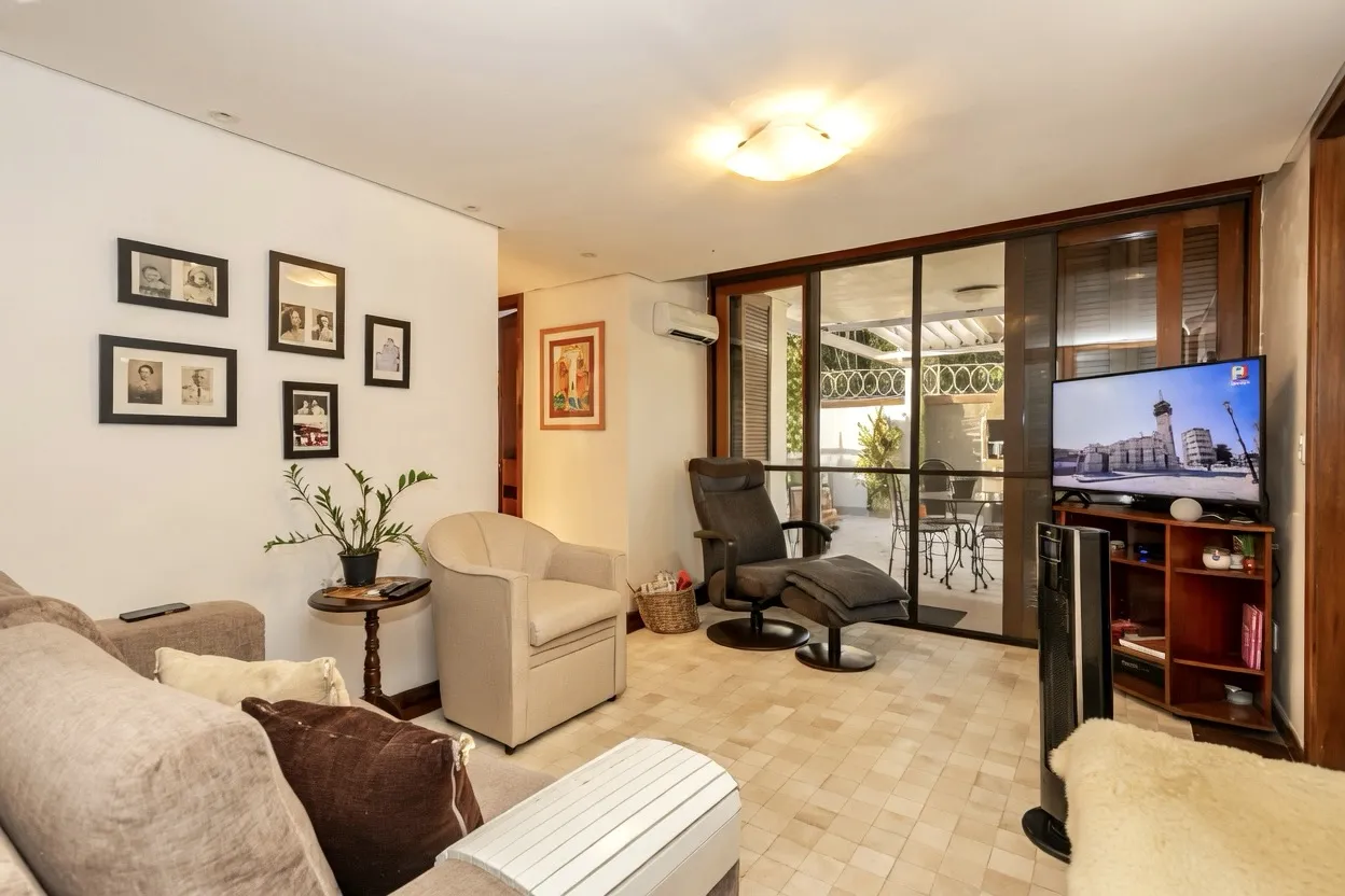 R$ 1.595.000 - MORADA DA ENCOSTA - DE FRENTE - 259M2 - 3 DORM - SU&Iacute;TE - VISTA - 2 VAGAS Rua Monroe Porto Alegre - 