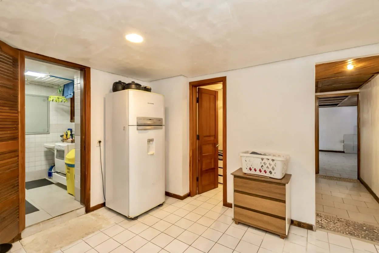R$ 1.595.000 - MORADA DA ENCOSTA - DE FRENTE - 259M2 - 3 DORM - SU&Iacute;TE - VISTA - 2 VAGAS Rua Monroe Porto Alegre - 