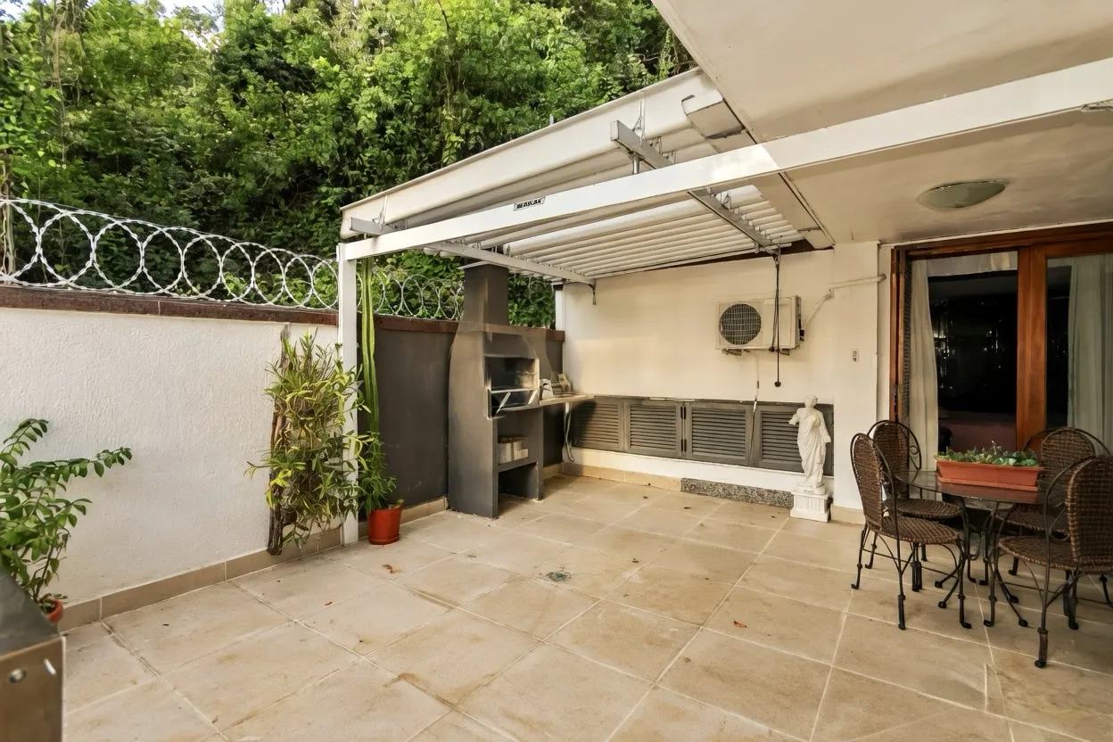 R$ 1.595.000 - MORADA DA ENCOSTA - DE FRENTE - 259M2 - 3 DORM - SU&Iacute;TE - VISTA - 2 VAGAS Rua Monroe Porto Alegre - 