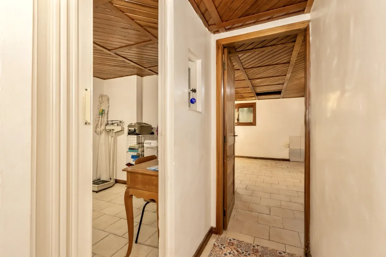 R$ 1.595.000 - MORADA DA ENCOSTA - DE FRENTE - 259M2 - 3 DORM - SU&Iacute;TE - VISTA - 2 VAGAS Rua Monroe Porto Alegre - 