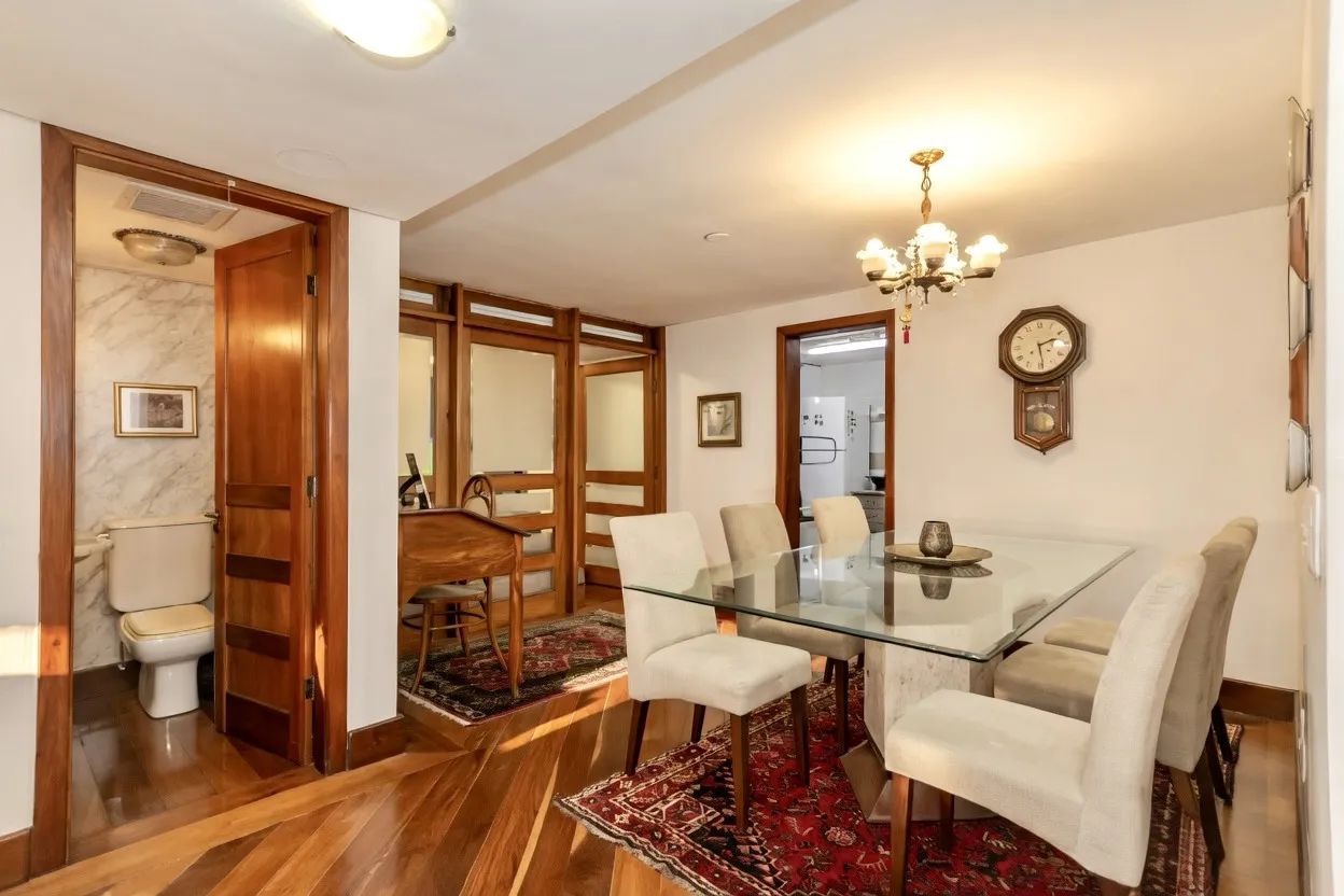 R$ 1.595.000 - MORADA DA ENCOSTA - DE FRENTE - 259M2 - 3 DORM - SU&Iacute;TE - VISTA - 2 VAGAS Rua Monroe Porto Alegre - 