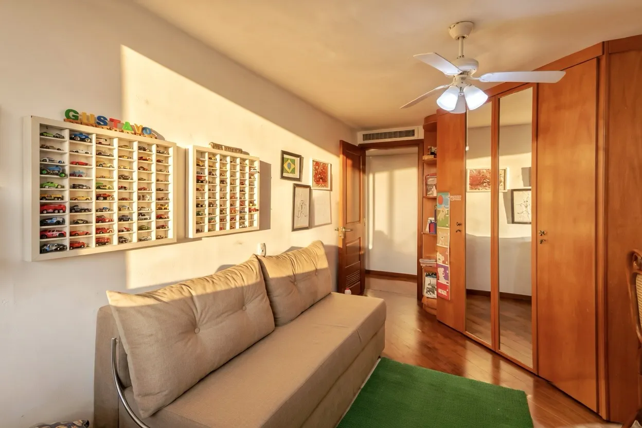 R$ 1.595.000 - MORADA DA ENCOSTA - DE FRENTE - 259M2 - 3 DORM - SU&Iacute;TE - VISTA - 2 VAGAS Rua Monroe Porto Alegre - 