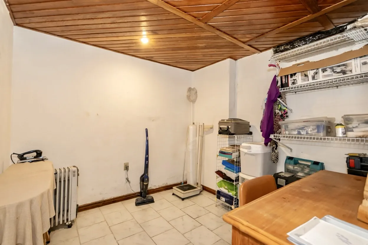 R$ 1.595.000 - MORADA DA ENCOSTA - DE FRENTE - 259M2 - 3 DORM - SU&Iacute;TE - VISTA - 2 VAGAS Rua Monroe Porto Alegre - 