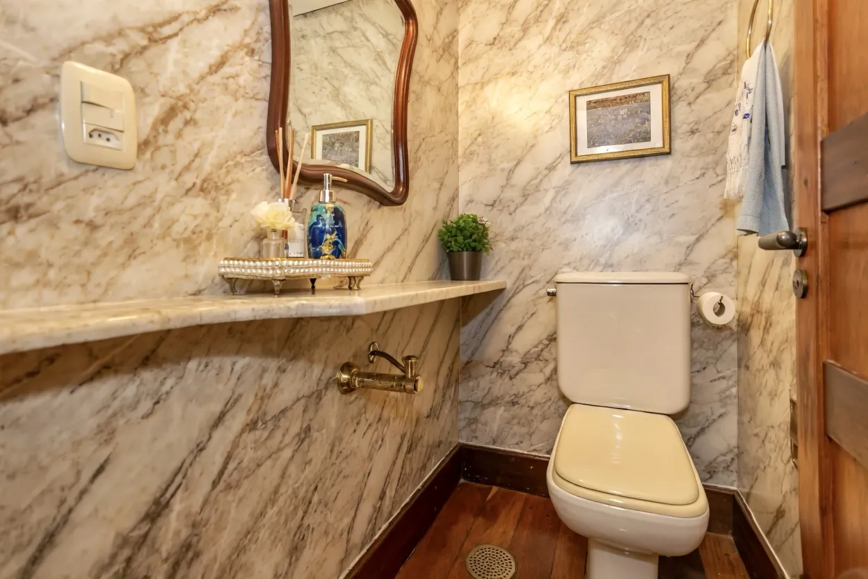 R$ 1.595.000 - MORADA DA ENCOSTA - DE FRENTE - 259M2 - 3 DORM - SU&Iacute;TE - VISTA - 2 VAGAS Rua Monroe Porto Alegre - 