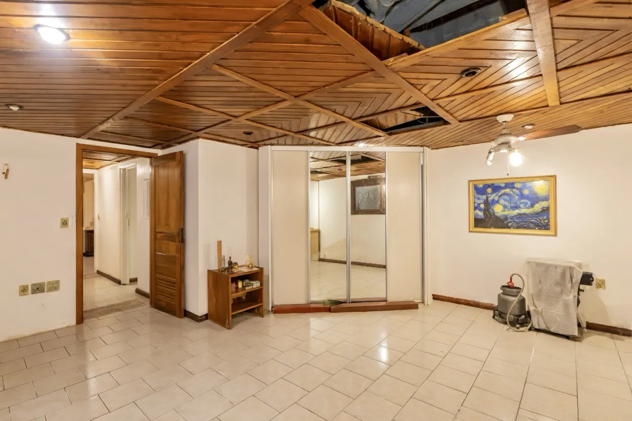 R$ 1.595.000 - MORADA DA ENCOSTA - DE FRENTE - 259M2 - 3 DORM - SU&Iacute;TE - VISTA - 2 VAGAS Rua Monroe Porto Alegre - 