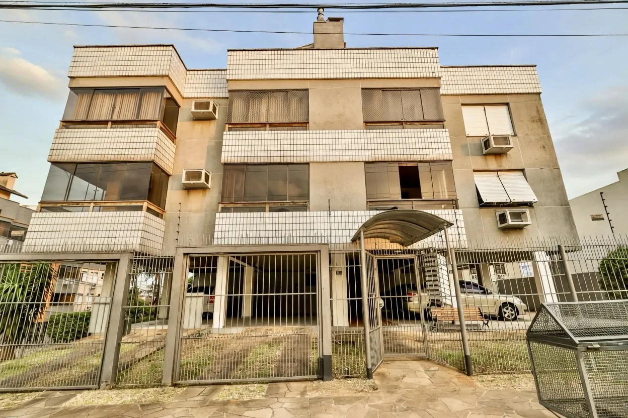 R$ 550.000 - &Oacute;TIMO APARTAMENTO T&Eacute;RREO - 93M2 - 2 DORM - SACADA - CHURRASQUEIRA - 1 VAGA Adda Mascarenhas de Moraes Porto Alegre - 