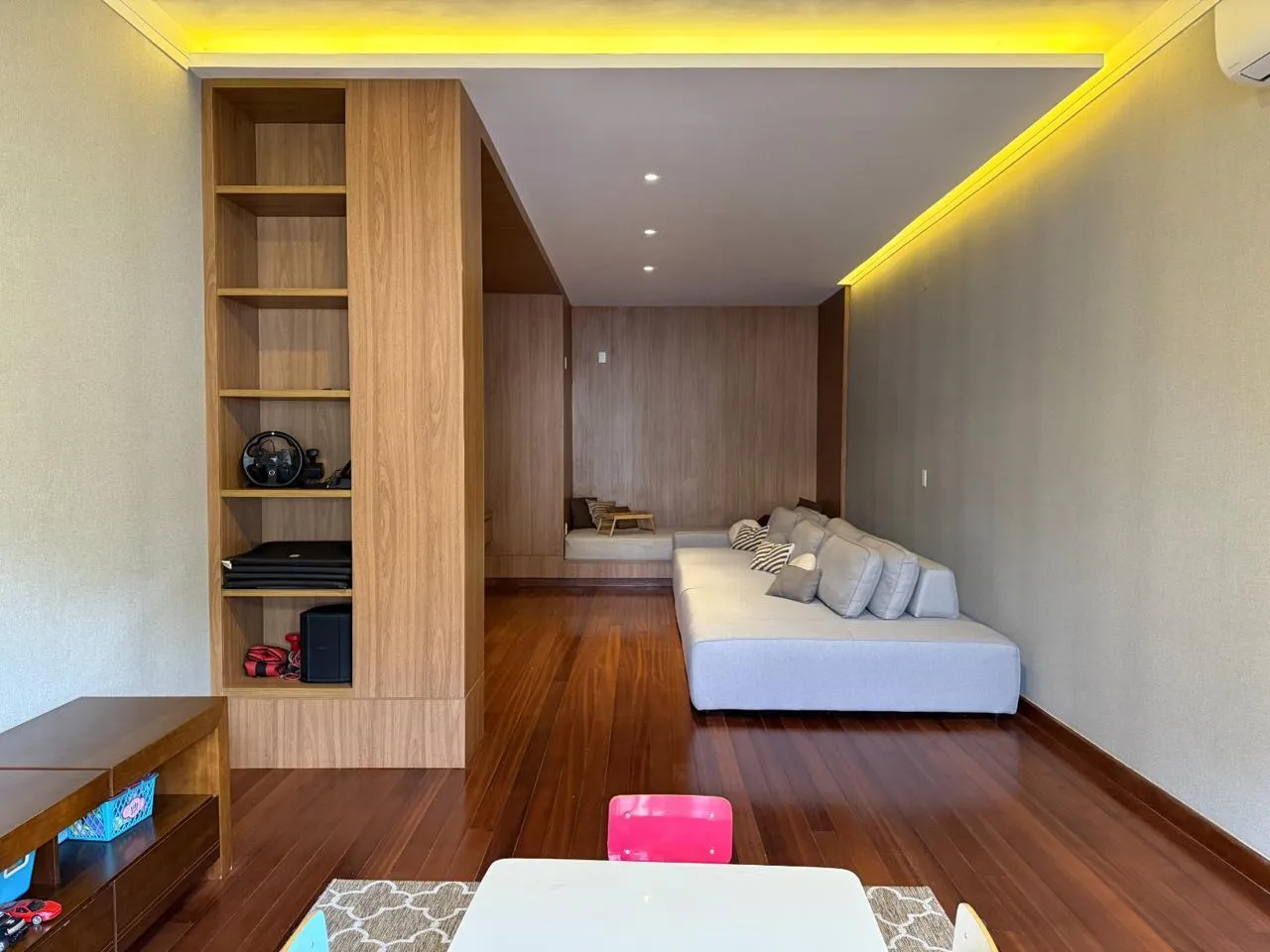 Casa &agrave; Venda Condom&iacute;nio Residencial Samambaia, 900m&sup2;, 4 Su&iacute;tes, Ribeir&atilde;o Preto/SP  Ribeirão Preto - 