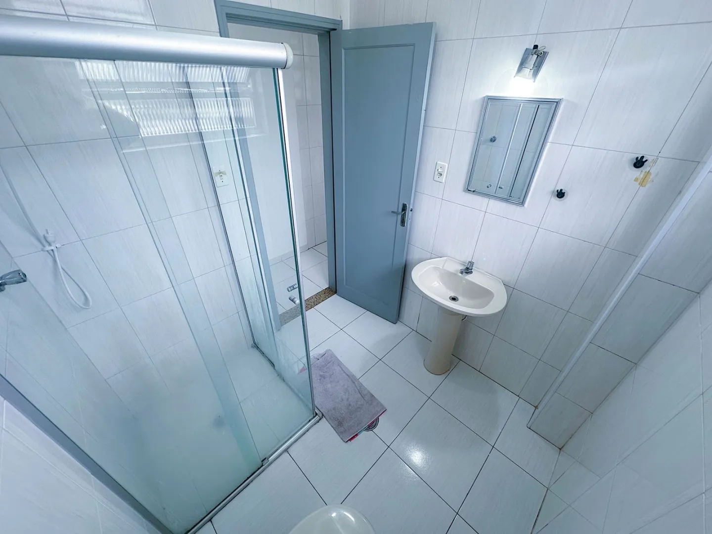 APARTAMENTO PARA LOCA&Ccedil;&Atilde;O NO BOQUEIR&Atilde;O &ndash; SANTOS/SP Rua Oswaldo Cruz Santos - 