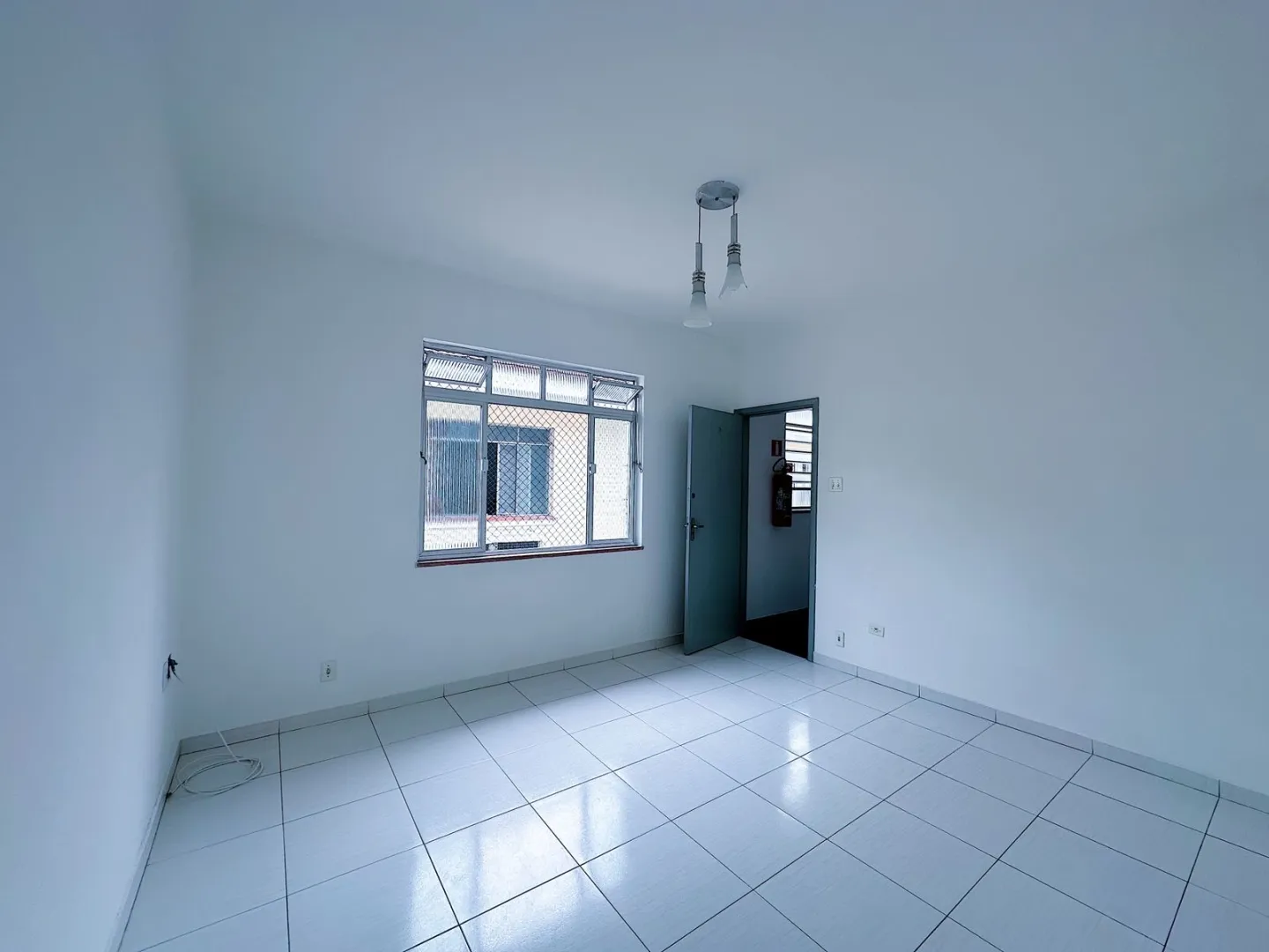 APARTAMENTO PARA LOCA&Ccedil;&Atilde;O NO BOQUEIR&Atilde;O &ndash; SANTOS/SP Rua Oswaldo Cruz Santos - 
