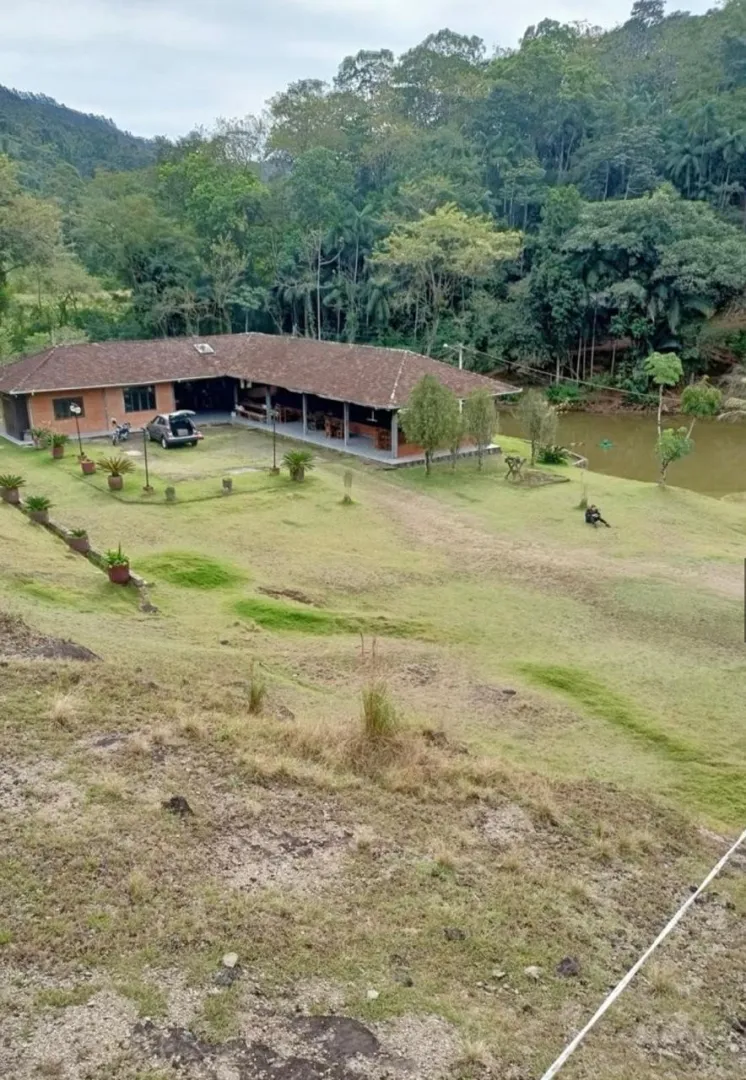 Sitio 23.000 metros, Rodeio 12  Rodeio - 
