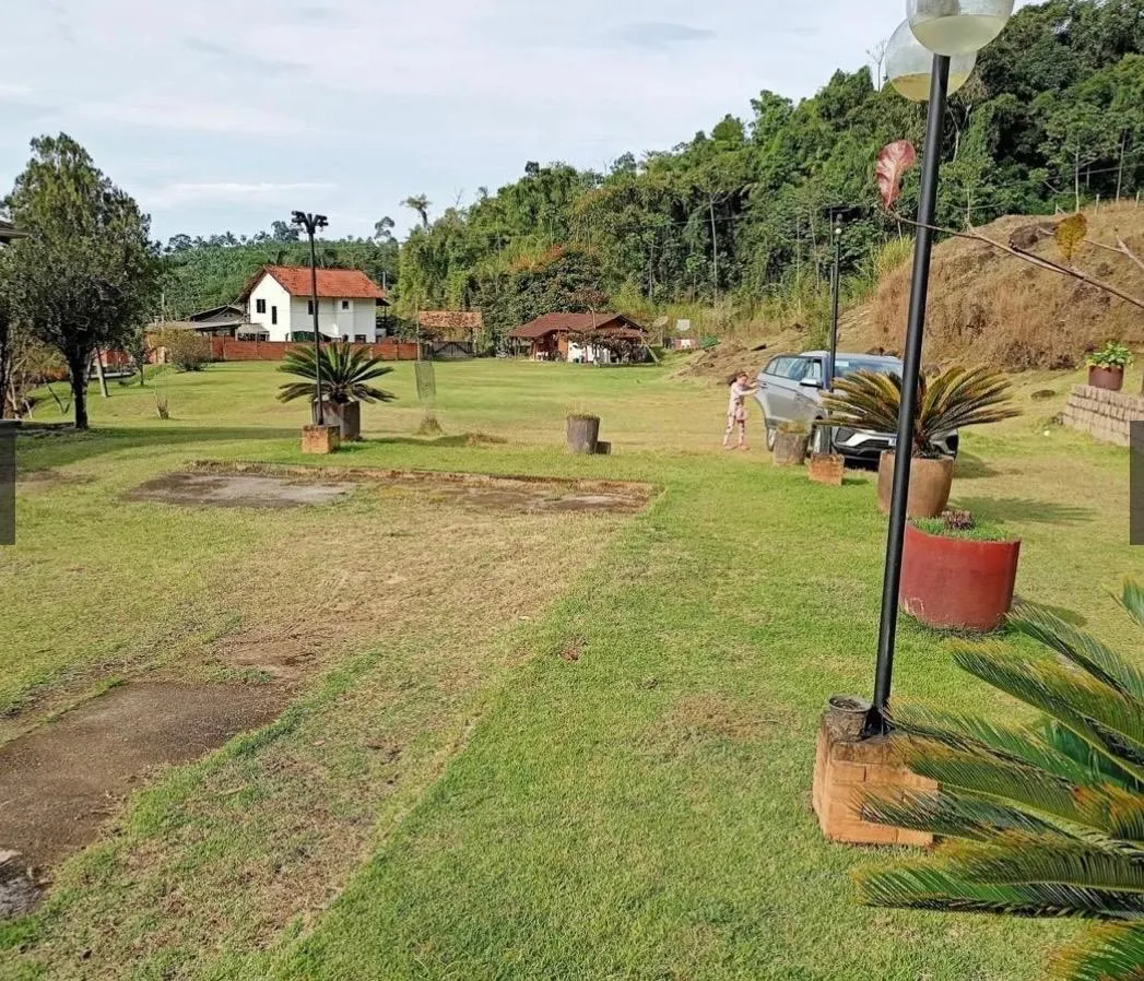 Sitio 23.000 metros, Rodeio 12  Rodeio - 