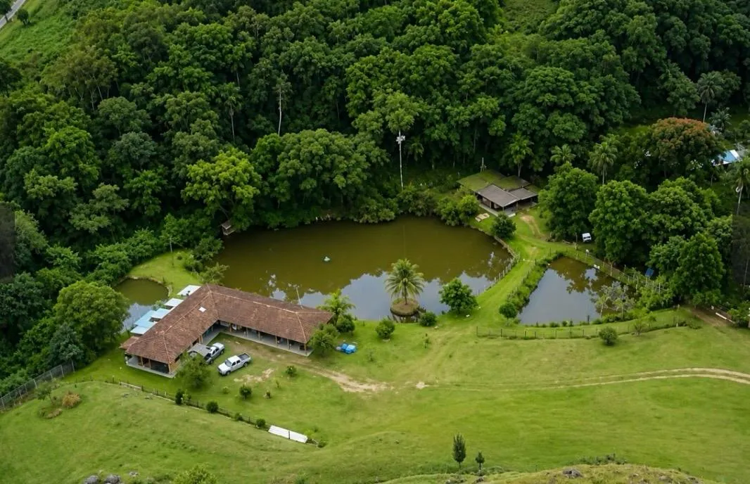 Sitio 23.000 metros, Rodeio 12  Rodeio - 