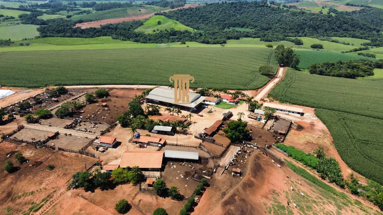 FAZENDA DE 128 ALQUEIRES &ndash; SUL DE MINAS  Careaçu - 