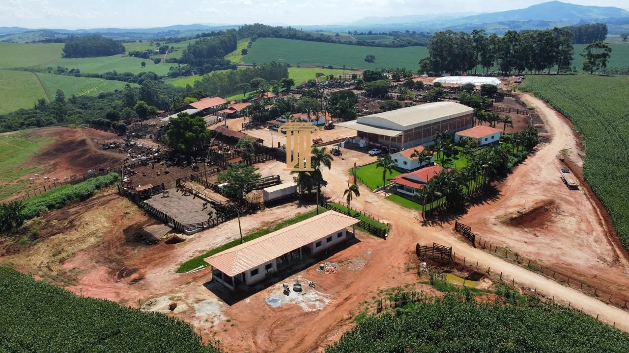 FAZENDA DE 128 ALQUEIRES &ndash; SUL DE MINAS  Careaçu - 