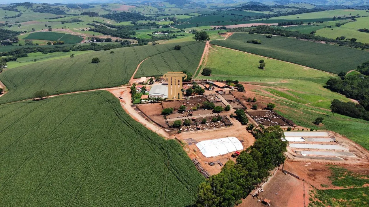 FAZENDA DE 128 ALQUEIRES &ndash; SUL DE MINAS  Careaçu - 