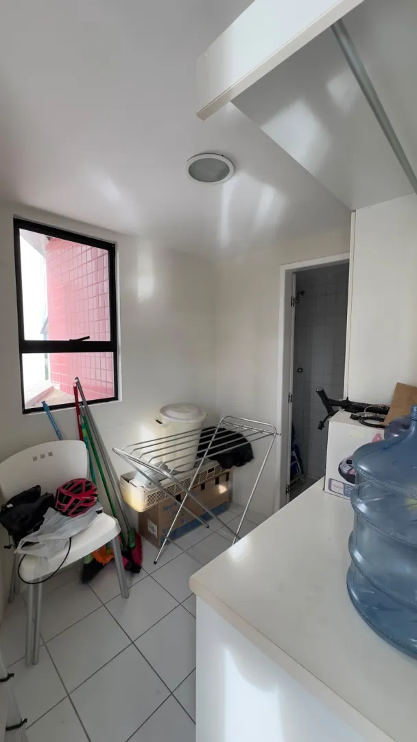 Apartamento &agrave; venda com 120 m&sup2; | 3 Quartos sendo 1 su&iacute;te | Vista pro mar | Bem localizado Rua Raul Azedo Recife - 