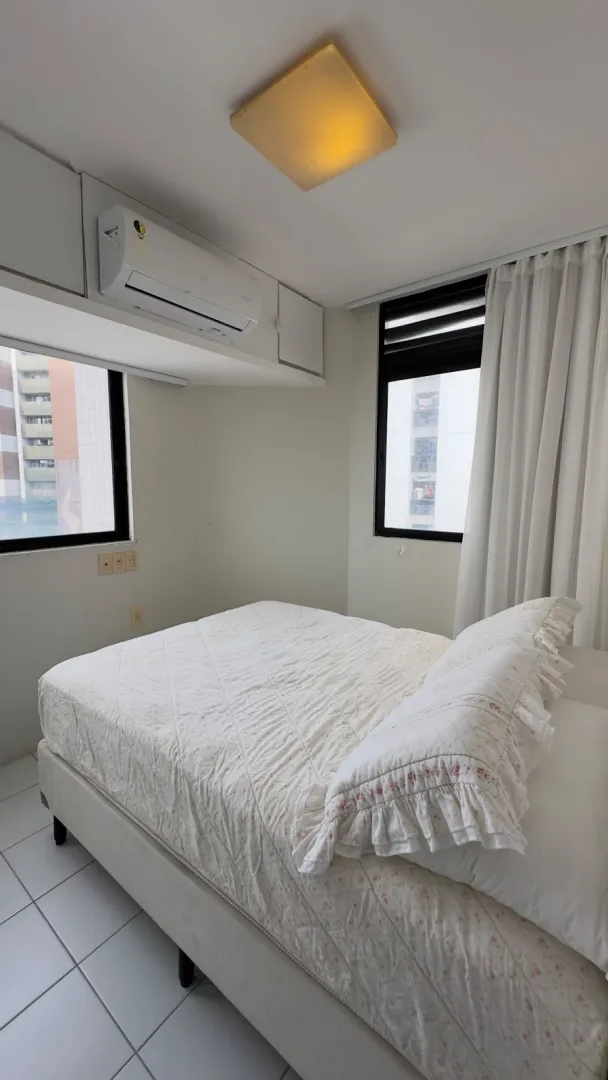 Apartamento &agrave; venda com 120 m&sup2; | 3 Quartos sendo 1 su&iacute;te | Vista pro mar | Bem localizado Rua Raul Azedo Recife - 