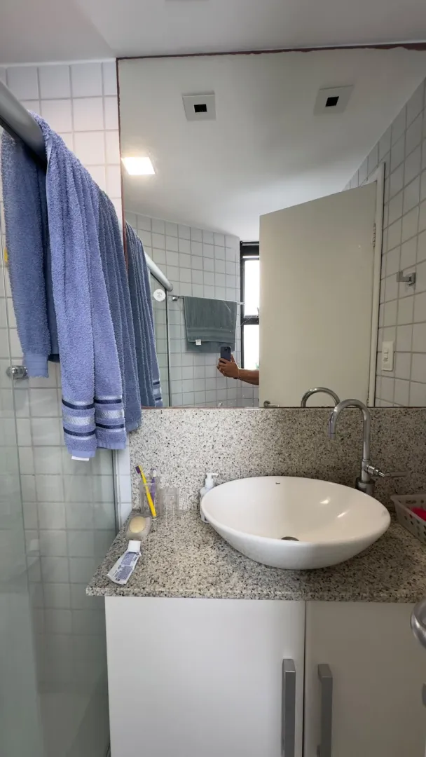 Apartamento &agrave; venda com 120 m&sup2; | 3 Quartos sendo 1 su&iacute;te | Vista pro mar | Bem localizado Rua Raul Azedo Recife - 