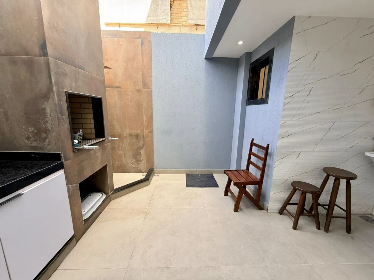 Casa rec&eacute;m-constru&iacute;da a 500 metros da Praia de Tucuns  Armação dos Búzios - 