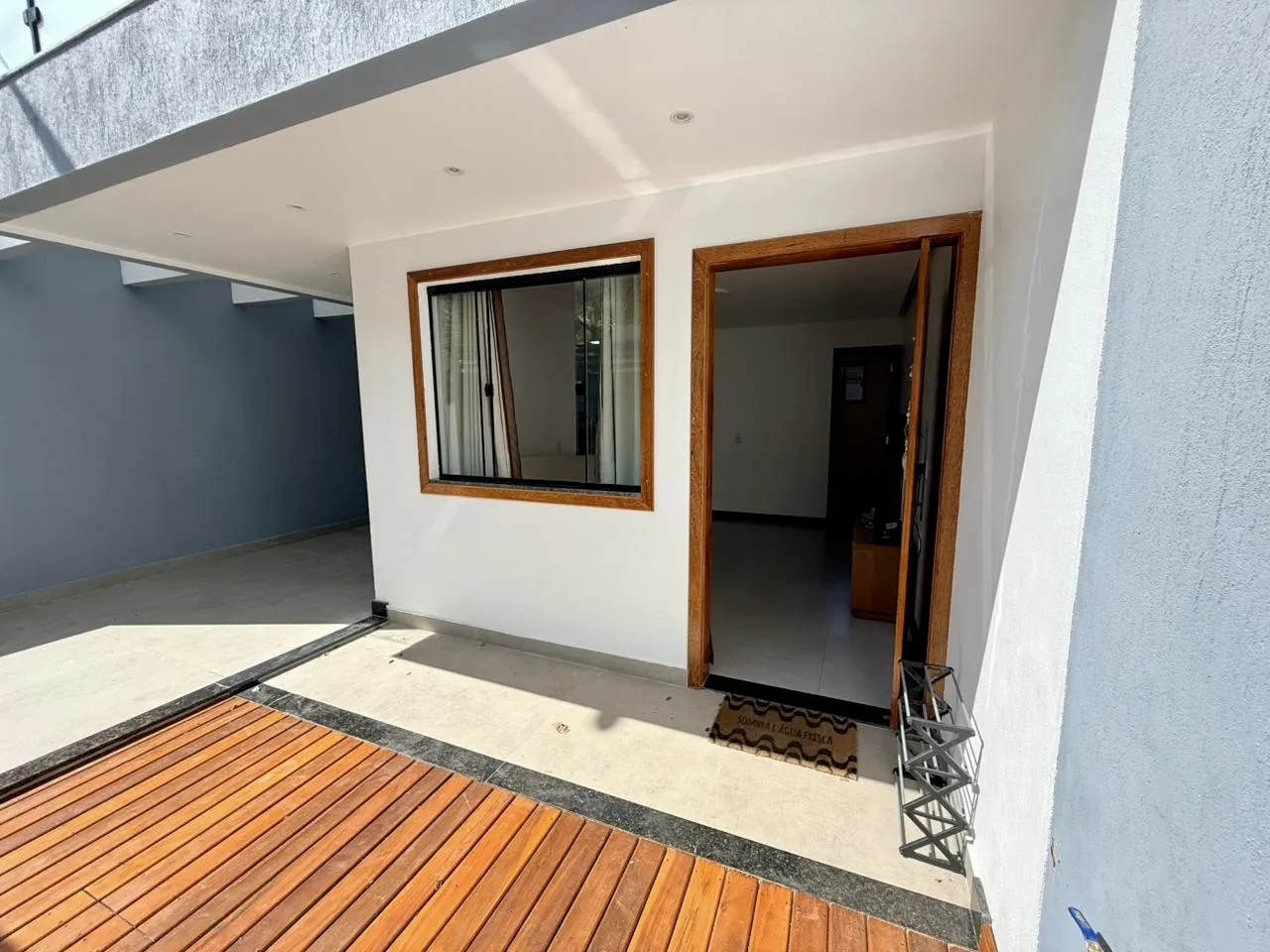 Casa rec&eacute;m-constru&iacute;da a 500 metros da Praia de Tucuns  Armação dos Búzios - 