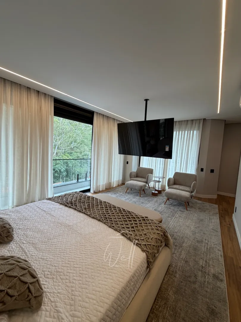 MANS&Atilde;O EXCLUSIVA NO SWISS PARK | 679 M&sup2; | 5  SU&Iacute;TES | 10 VAGAS |  São Bernardo do Campo - 