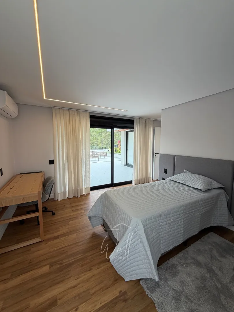 MANS&Atilde;O EXCLUSIVA NO SWISS PARK | 679 M&sup2; | 5  SU&Iacute;TES | 10 VAGAS |  São Bernardo do Campo - 