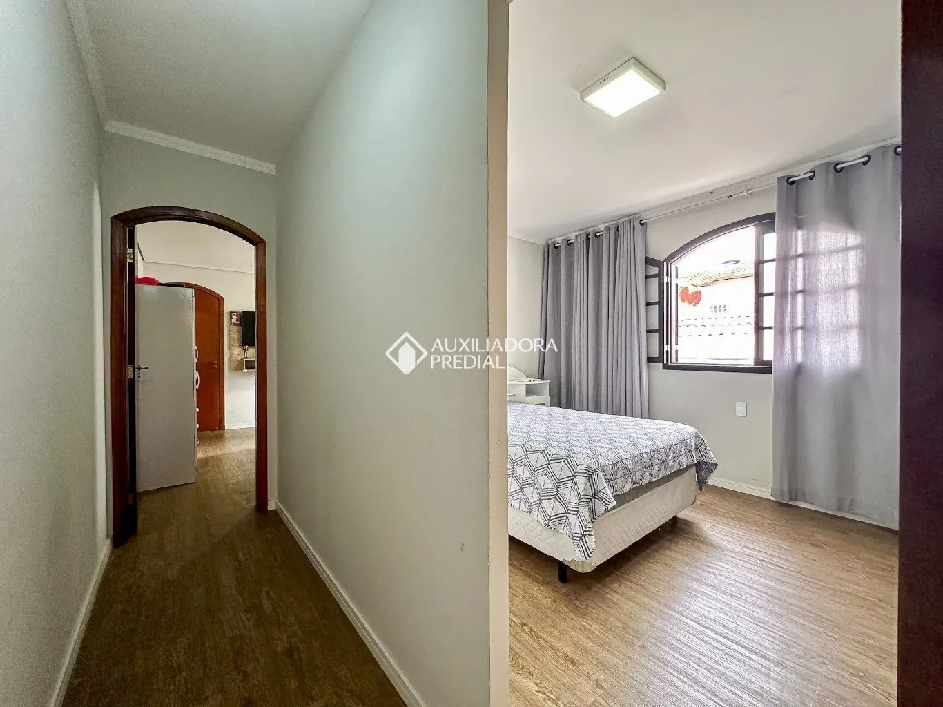 SOBRADO 4 DORMIT&Oacute;RIOS (3 SU&Iacute;TES) - SANTO ANDR&Eacute; - VILA TIBIRI&Ccedil;A (834526)  Santo André - 