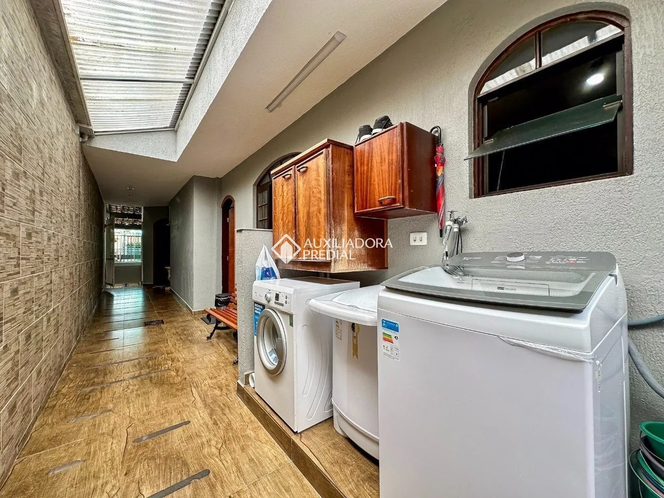 SOBRADO 4 DORMIT&Oacute;RIOS (3 SU&Iacute;TES) - SANTO ANDR&Eacute; - VILA TIBIRI&Ccedil;A (834526)  Santo André - 