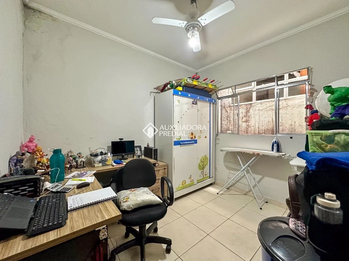 SOBRADO 4 DORMIT&Oacute;RIOS (3 SU&Iacute;TES) - SANTO ANDR&Eacute; - VILA TIBIRI&Ccedil;A (834526)  Santo André - 