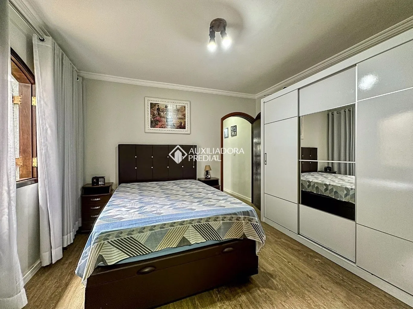 SOBRADO 4 DORMIT&Oacute;RIOS (3 SU&Iacute;TES) - SANTO ANDR&Eacute; - VILA TIBIRI&Ccedil;A (834526)  Santo André - 