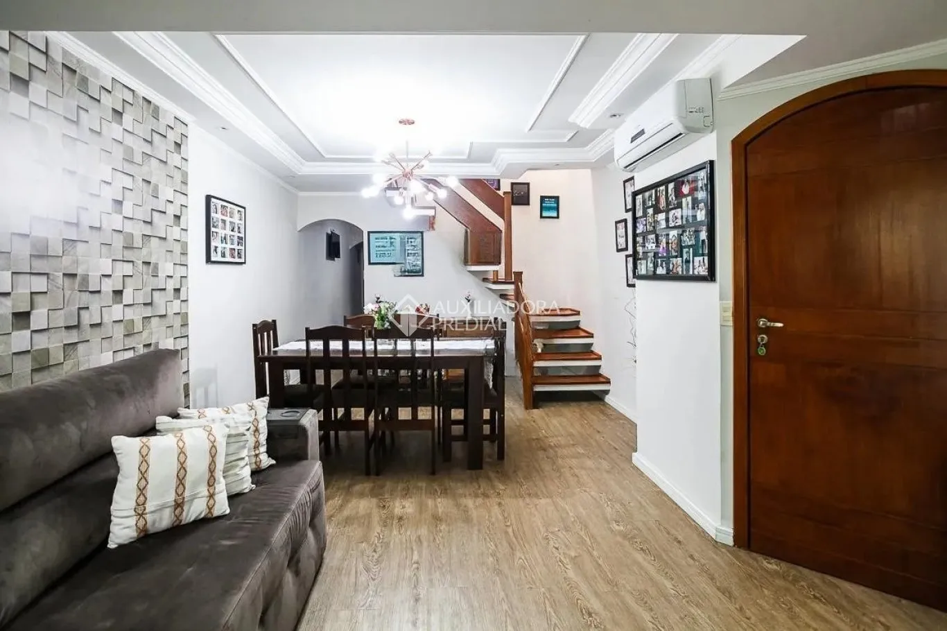 SOBRADO 4 DORMIT&Oacute;RIOS (3 SU&Iacute;TES) - SANTO ANDR&Eacute; - VILA TIBIRI&Ccedil;A (834526)  Santo André - 