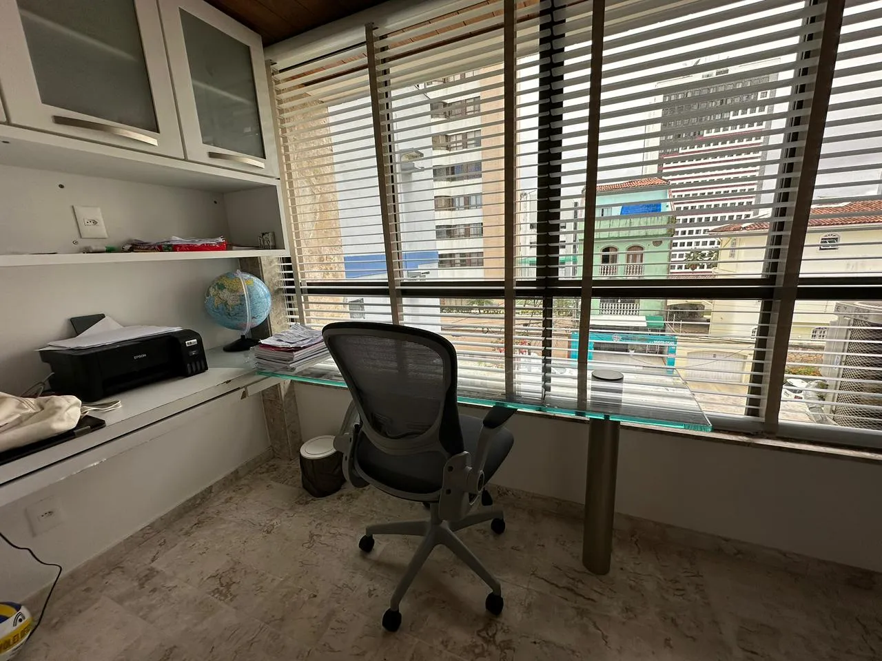 APARTAMENTO 4 SU&Iacute;TES VARANDA PISCINA ACADEMIA GARAGENS &Agrave; VENDA CAM &Aacute;RVORES PITUBA! Rua do Ébano Salvador - 