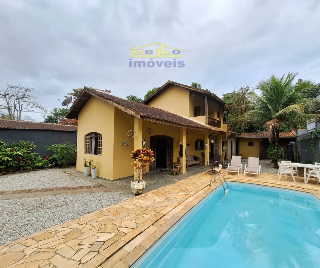 CASA &Agrave; VENDA &mdash; EXCELENTE LOCALIZA&Ccedil;&Atilde;O CASA CENTRAL 150 METROS DA PRAIA  São Sebastião - 