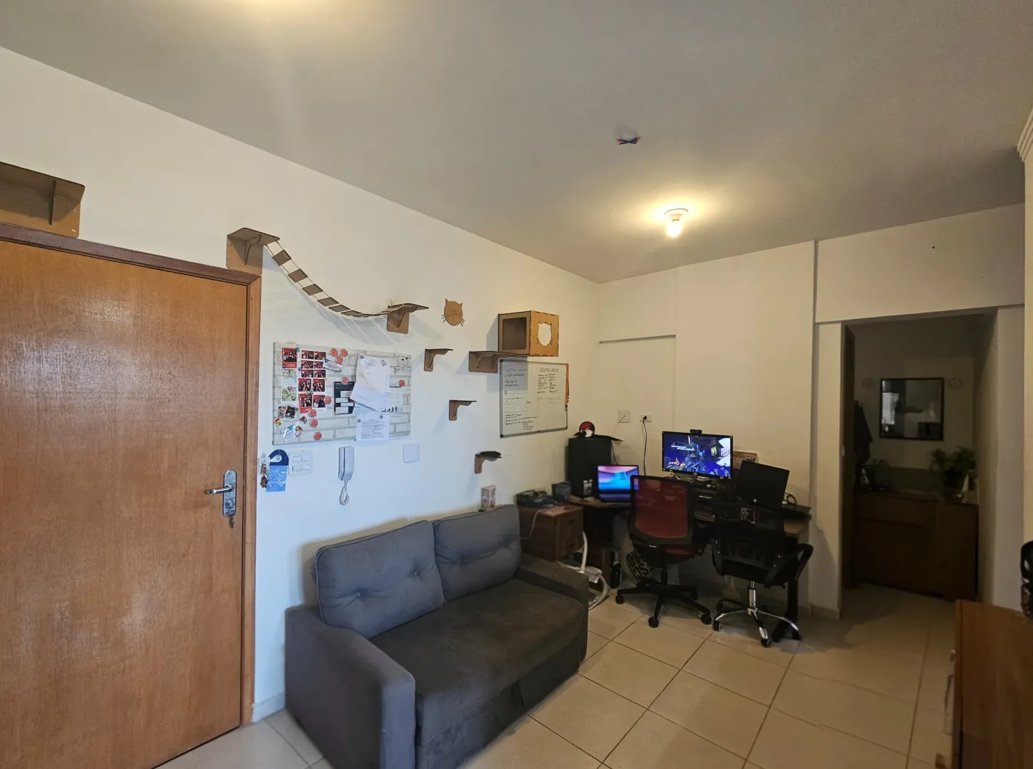 Apartamento de 63m&sup2; e 2 quartos semi-novo pertinho do porto e VLT! Rua João Guerra Santos - 