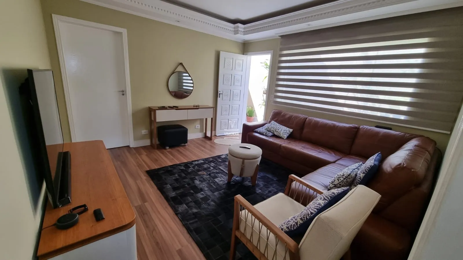 Casa t&eacute;rrea 3 dormit&oacute;rios sendo 1 su&iacute;te + 2 vagas de garagem  Guarulhos - 