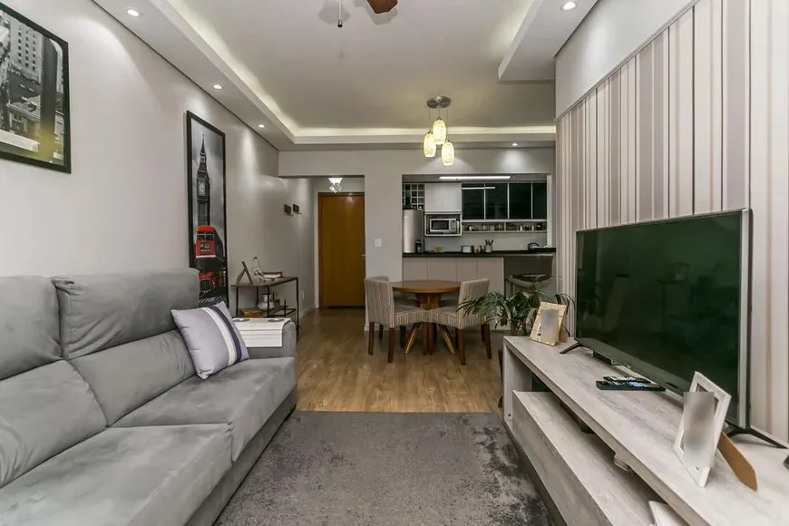 R$ 470.000 - LINDO APARTAMENTO - 85M2 - 2 DORM - SU&Iacute;TE - SACADA - 1 VAGA Avenida Professor Oscar Pereira Porto Alegre - 