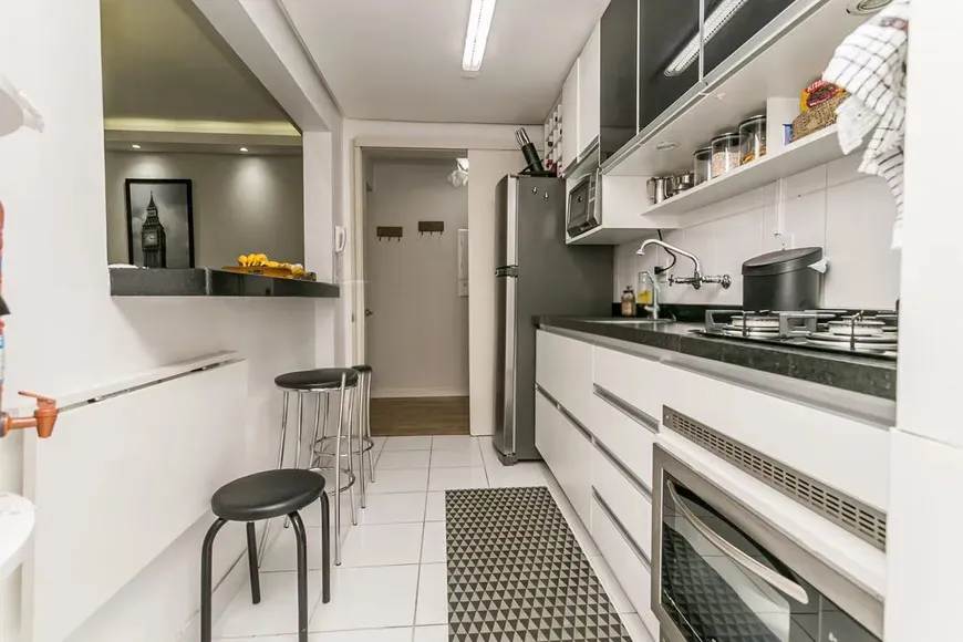 R$ 470.000 - LINDO APARTAMENTO - 85M2 - 2 DORM - SU&Iacute;TE - SACADA - 1 VAGA Avenida Professor Oscar Pereira Porto Alegre - 
