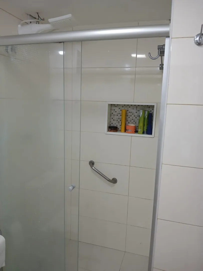APARTAMENTO 2 QUARTOS SU&Iacute;TE GARAGEM ELEVADOR &Agrave; VENDA NA GRA&Ccedil;A Rua Djalma Ramos Salvador - 