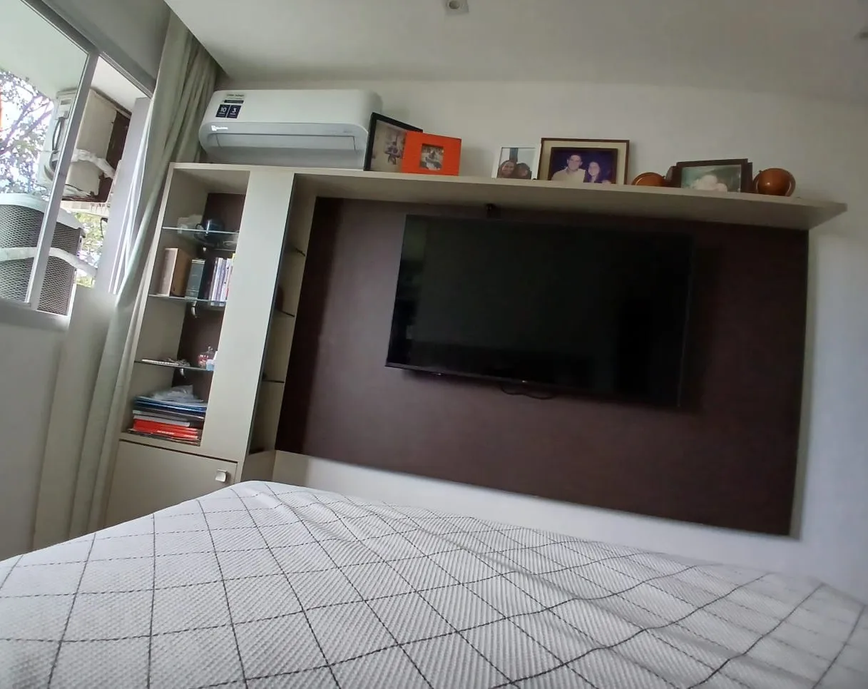 APARTAMENTO 2 QUARTOS SU&Iacute;TE GARAGEM ELEVADOR &Agrave; VENDA NA GRA&Ccedil;A Rua Djalma Ramos Salvador - 