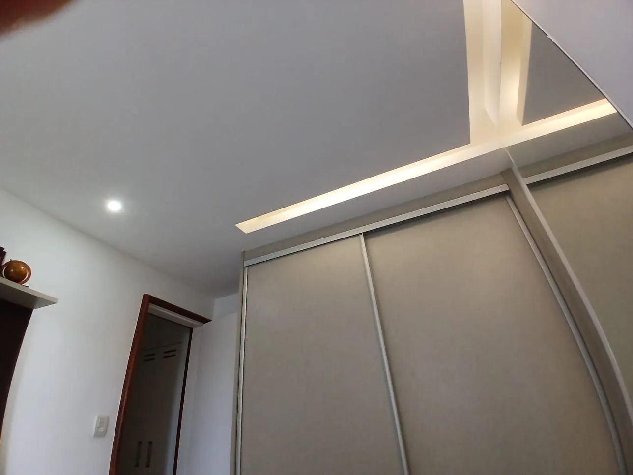 APARTAMENTO 2 QUARTOS SU&Iacute;TE GARAGEM ELEVADOR &Agrave; VENDA NA GRA&Ccedil;A Rua Djalma Ramos Salvador - 