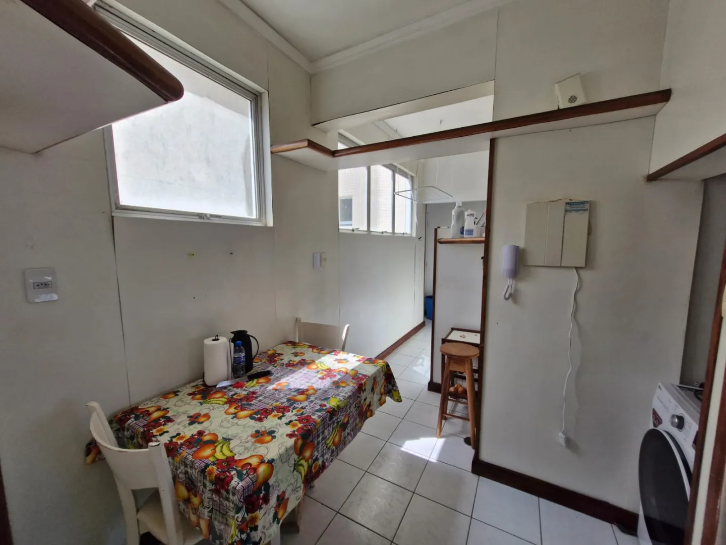 APARTAMENTO 3 QUARTOS SU&Iacute;TE DEPEND&Ecirc;NCIA GARAGEM ELEVADOR PORTARIA &Agrave; VENDA NA GRA&Ccedil;A Avenida Princesa Leopoldina Salvador - 