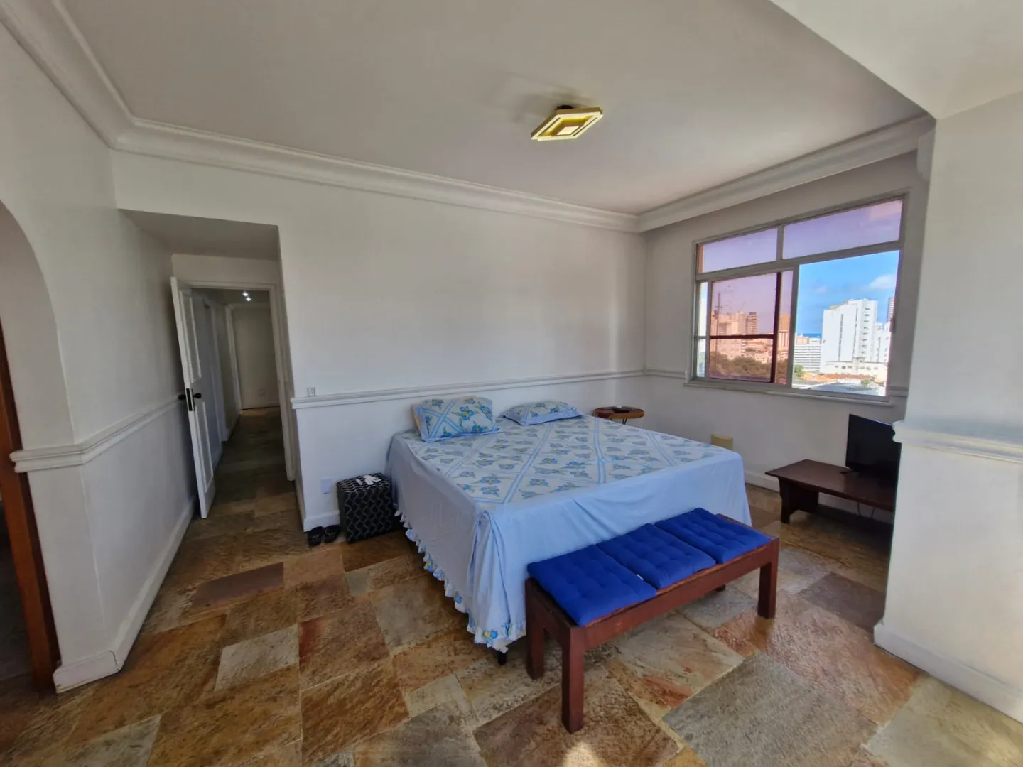 APARTAMENTO 3 QUARTOS SU&Iacute;TE DEPEND&Ecirc;NCIA GARAGEM ELEVADOR PORTARIA &Agrave; VENDA NA GRA&Ccedil;A Avenida Princesa Leopoldina Salvador - 