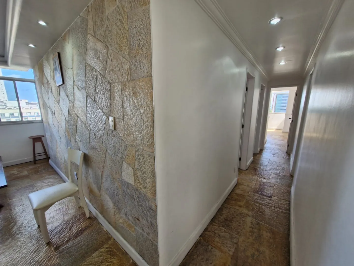 APARTAMENTO 3 QUARTOS SU&Iacute;TE DEPEND&Ecirc;NCIA GARAGEM ELEVADOR PORTARIA &Agrave; VENDA NA GRA&Ccedil;A Avenida Princesa Leopoldina Salvador - 