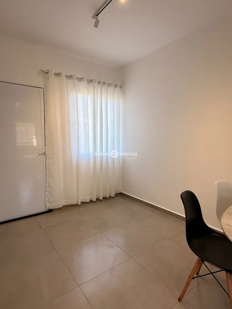 CASA REFORMADA EM CONDOM&Iacute;NIO TERRAS DE AVAR&Eacute; 2 | ACEITA FINANCIAMENTO  Avaré - 