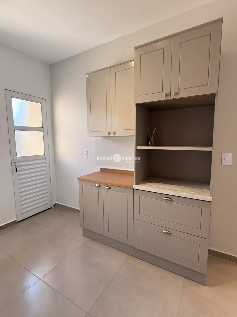 CASA REFORMADA EM CONDOM&Iacute;NIO TERRAS DE AVAR&Eacute; 2 | ACEITA FINANCIAMENTO  Avaré - 