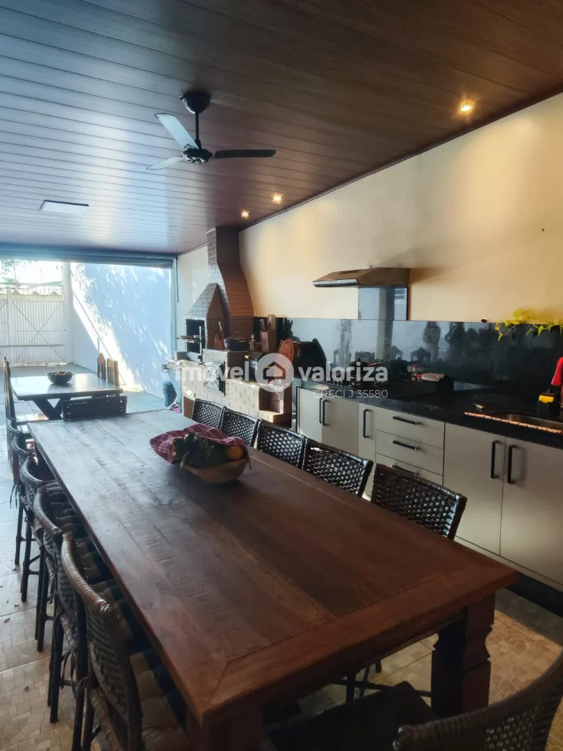 CASAS GEMINADAS NO PARQUE S&Atilde;O JORGE EM AVAR&Eacute;  Avaré - 
