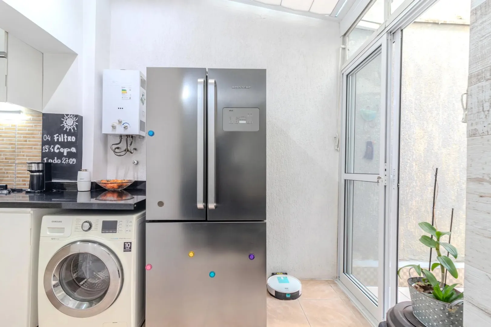 R$ 340.000 - APARTAMENTO T&Eacute;RREO - 45M2 - 1 DORM - P&Aacute;TIO Rua Coronel Bordini Porto Alegre - 