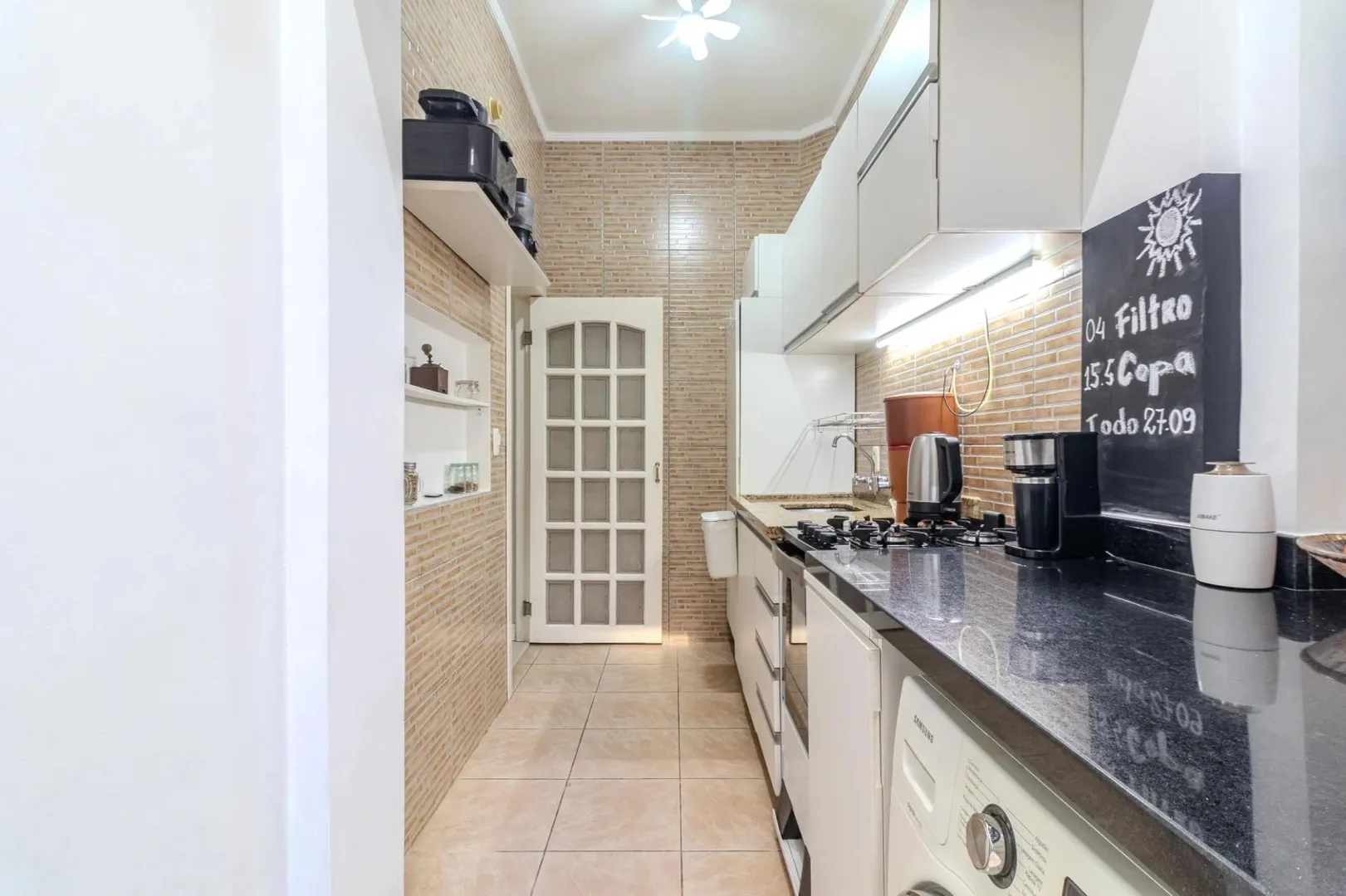R$ 340.000 - APARTAMENTO T&Eacute;RREO - 45M2 - 1 DORM - P&Aacute;TIO Rua Coronel Bordini Porto Alegre - 