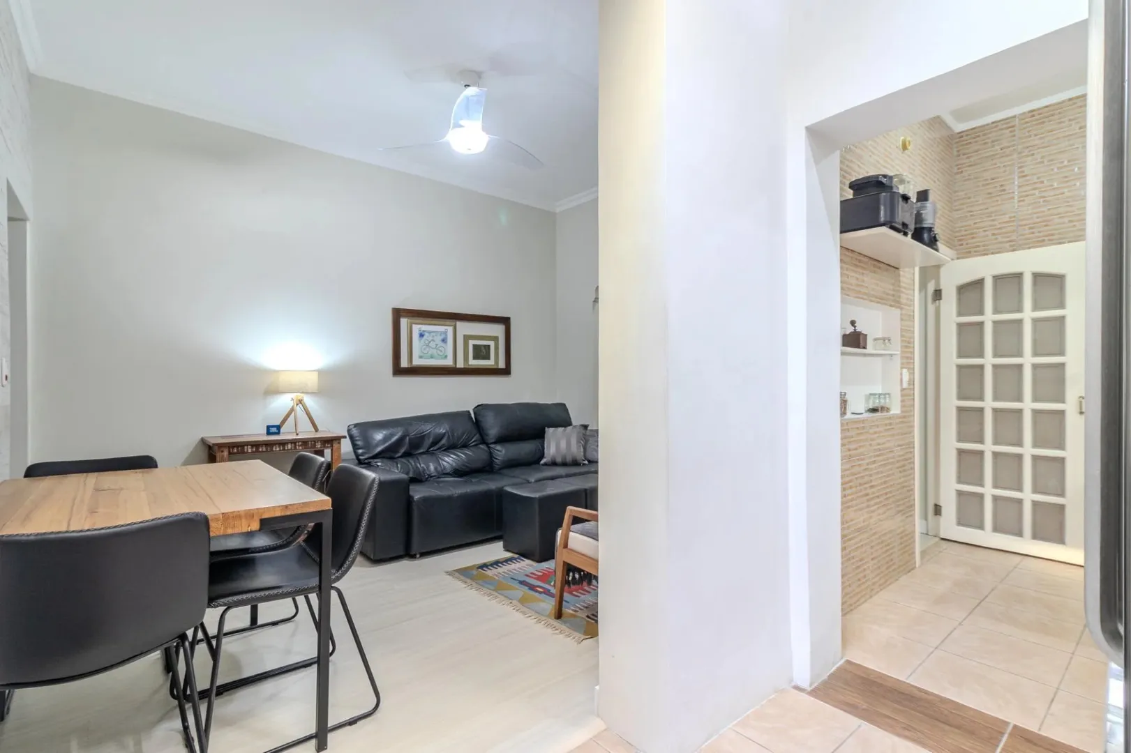 R$ 340.000 - APARTAMENTO T&Eacute;RREO - 45M2 - 1 DORM - P&Aacute;TIO Rua Coronel Bordini Porto Alegre - 